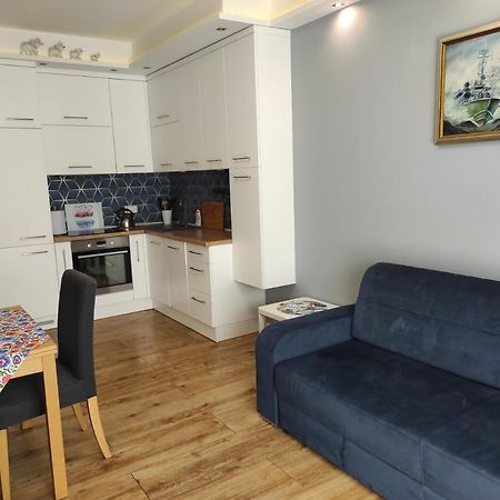 Apartament Gdynia Oksywie Z Tarasem , Darmowy Parking Apartment Bagian luar foto