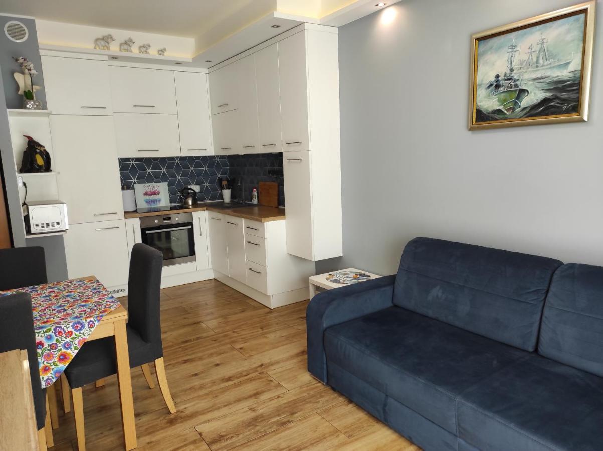 Apartament Gdynia Oksywie Z Tarasem , Darmowy Parking Apartment Bagian luar foto